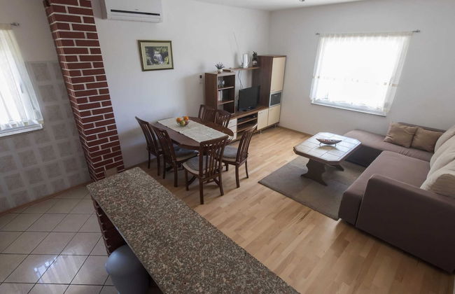 Nice Apartment With Private Roofed Terrace, Near the Sea and National Park - Foto 22