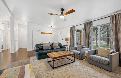 Black Moose - Pet friendly - Trailer parking - Wood stove - Single level - Photo 8