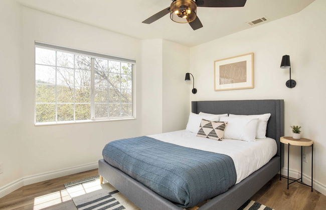 The Riesling Retreat by Avantstay Estate w/ Pool, Hottub, Putting Green & Pickle Ball Court! - Photo 44