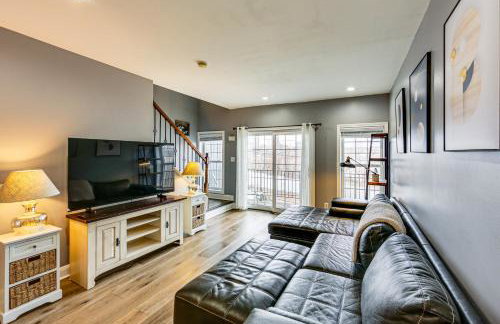 2 Mi to Market Sq! Row House with Dedicated Office - Foto 5