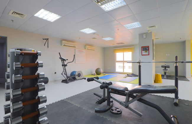 OYO 264 Home Cordoba Palace 607 Studio - Photo 33