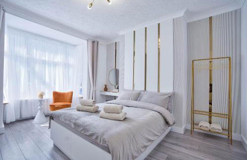 AV MODERN HOMES-House for 7 Guests near City Centre - Foto 13