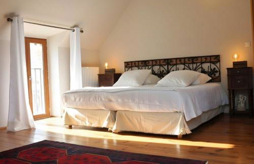 Cottage Mackinley, séjour spacieux et chaleureux, salon de jeux, grande salle à manger, 15 pers, Centre Historique, gare TER - Foto 6