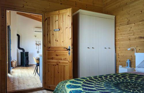 Wooden house Lekneno, near the airport - Foto 23