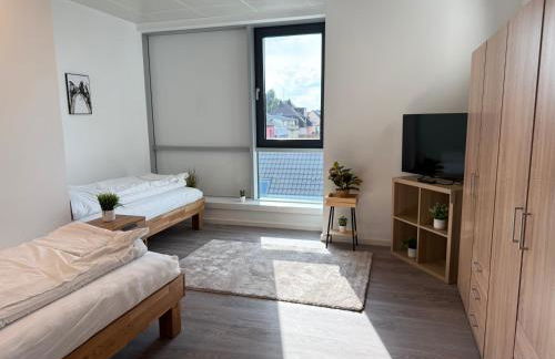 Deluxe 5-Bedroom Apartment with Modern Kitchen and Two Bathrooms - Foto 16