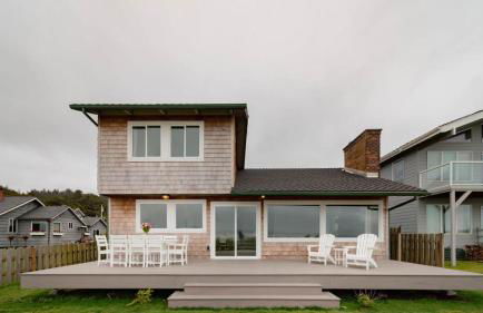 Oceanfront w Direct Beach Access • Game Room • Views Driftaway by AvantStay - Photo 64