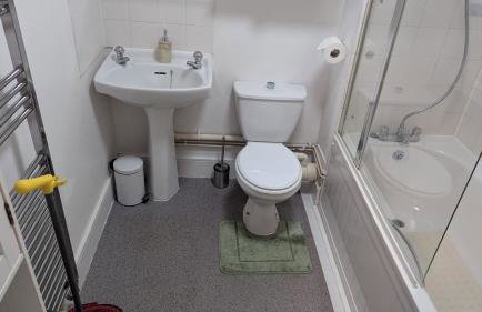 2BR Penthouse Flat in West London Near Elizabeth Line - Foto 4