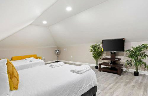 Chic Boho Retreat Near Downtown - Photo 55