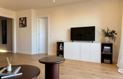 Brand new apartment with views in Barcelona - Photo 5