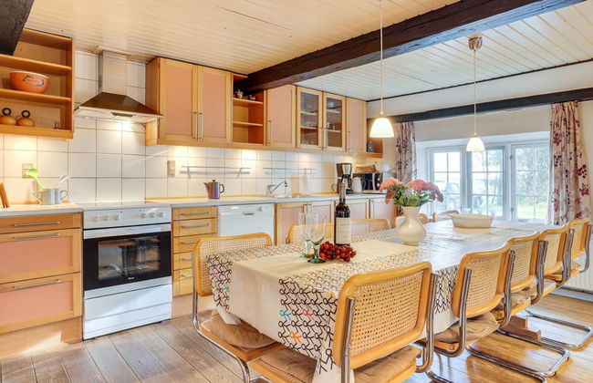 "Hedda" - 15km from the sea - Foto 24