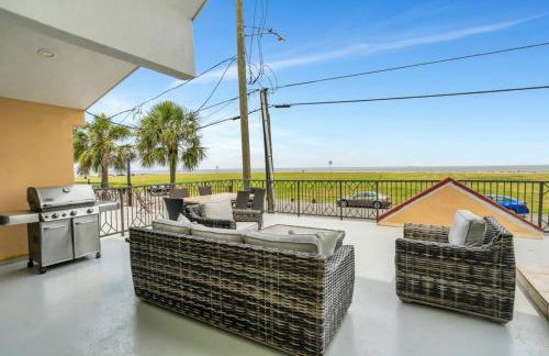 Lakefront 3BR w Balconies Near French Qtr - Foto 27