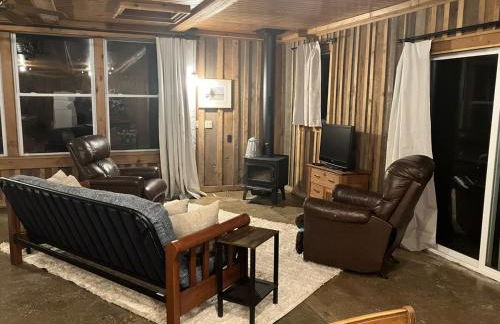 Driftless Edge Farm - Photo 16