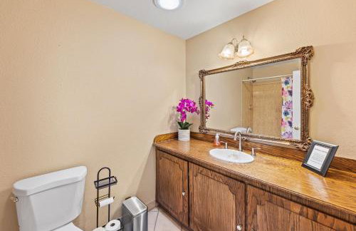 Spacious Desert Getaway! - Photo 38