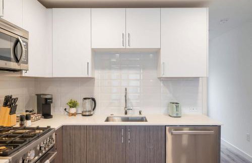 Perch - Winslow Place - Photo 18