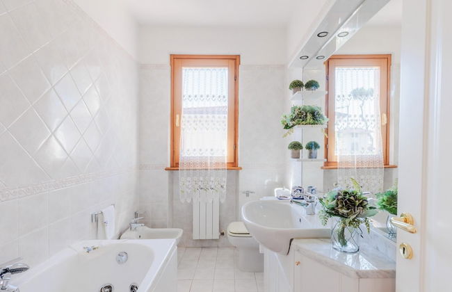 Regina Beach Villa by the Beach in Marina di Piet - Foto 15