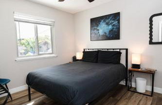 Beach Home in Quiet Neighborhood 5 minutes from the Pier - Foto 22