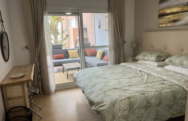 Extended Frontline Ground Floor Apartment - Foto 3