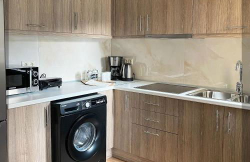 Favelas Luxury Apartments - Photo 9