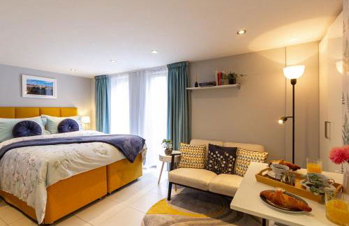 Stylish Studio-Walk to Windsor/Eton/Thames with Car Park - Foto 16