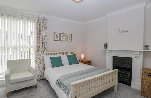 White Roses - Foto 23