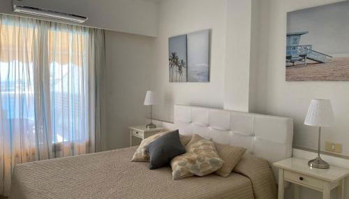 Billy's Beachfront Apartment with pool access - Foto 4