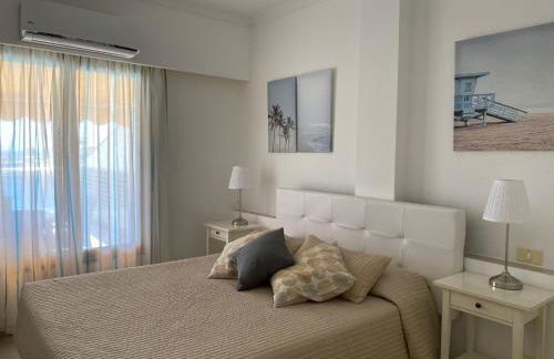 Billy's Beachfront Apartment with pool access - Foto 4