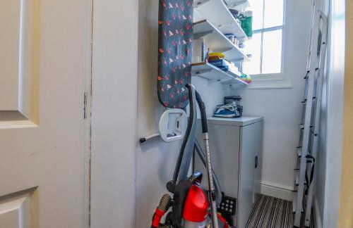 The Old Spy Headquarters - Foto 27