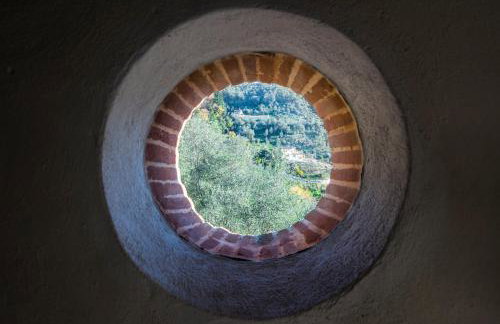 Valuable rustic Tuscan swimming pool, breathtaking view of Camaiore - Photo 29