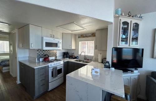 Oceanfront Cabin 10, Jacuzzi & Breathtaking Views - Foto 4