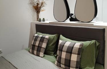 Moschato modern cozy apartment with private yard - Foto 11