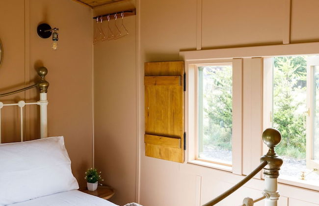 Beautifully Restored WW2 Carriage - Sleeps 6 - Foto 16