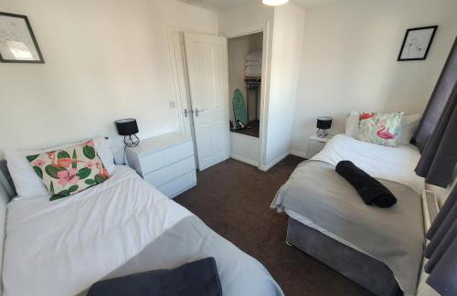 Kensington House- The Perfect home for contractor stays - Foto 22