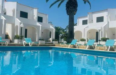 Cozy Apartment in Son Xoriguer Stays Walk to Beach - Foto 38