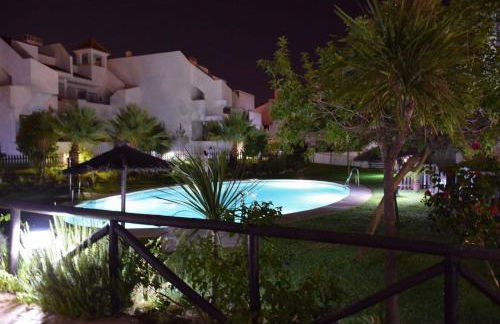 Relax, playa, golf...!! Ático de lujo, 130 m2, WIFI, urbanización privada... - Foto 54