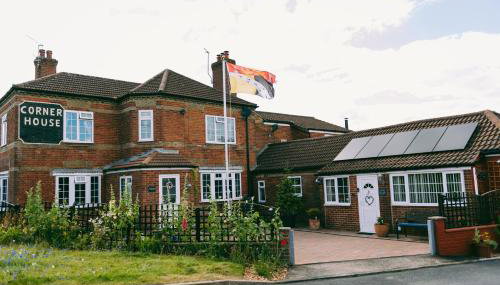 1 Bed Sleeps 3 Free Parking Pets Allowed - Foto 2