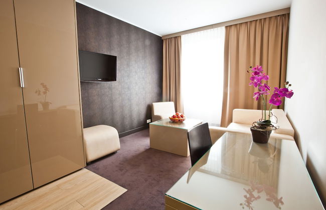 Platinum Apartments Aparthotel - Photo 6