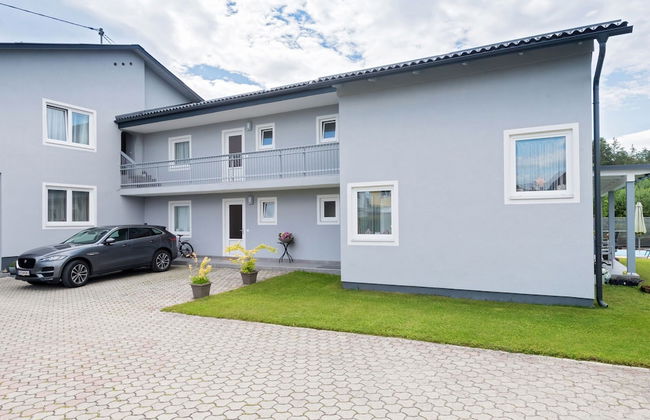 Adults Only Apartment With Pool - Foto 13