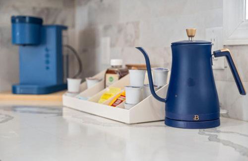 NYC Skyline Views • Near Times Sq • Rooftop Deck - Foto 11