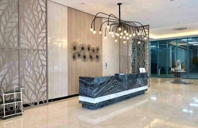 One Uptown Residence - Photo 1