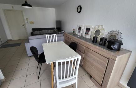 expat renting - Le Grenadin - Piscine - Parking - Foto 9
