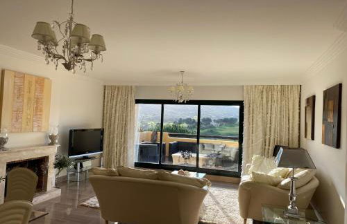 Sunny Retreat with Stunning View - Foto 11