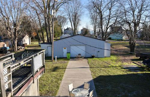 2 Bed, 1 Bath, Upper Level Unit - Foto 25