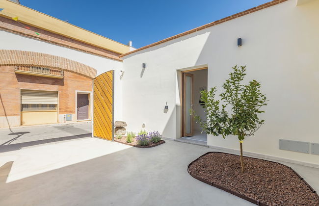 Ausentu Guest House - Photo 64