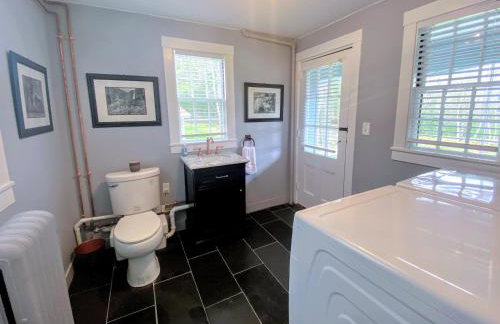 WOW New Spectacular Franconia Home - history - views - fire pit - hot tub - pool - grandeur - MUST SEE - Foto 50