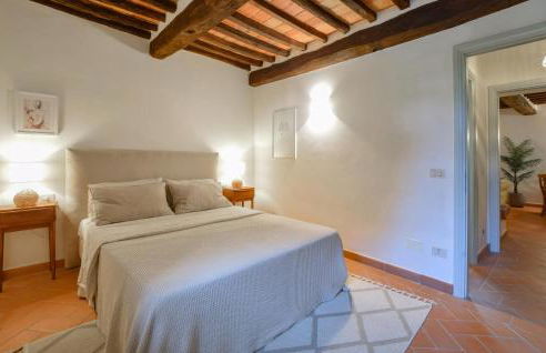 Beautiful Apartment In Cortona With Swimming Pool - Foto 26