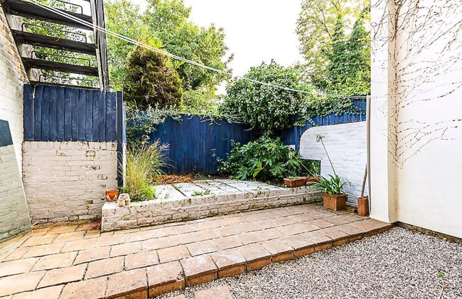 Retro Charm and Modern Comforts - Photo 24