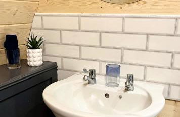 Orchard Hideaway, Bielby, York - Photo 32