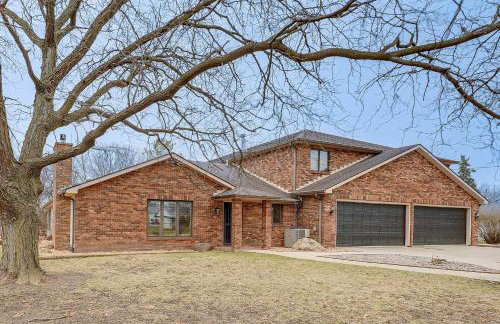 Woodburn Group Getaway Endless On-Site Fun! - Foto 43