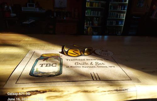 The Frontier - An Amish Built Deluxe Cabin - Foto 16