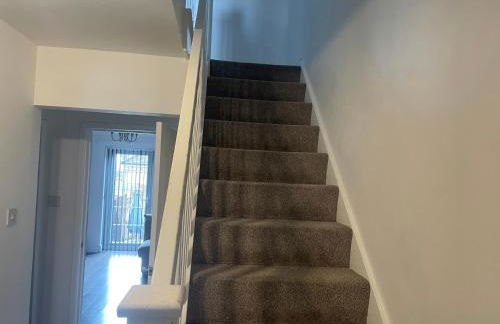 River House 2BR 1 bathroom downstairs toilet Parking St Neots Town Centre - Foto 44